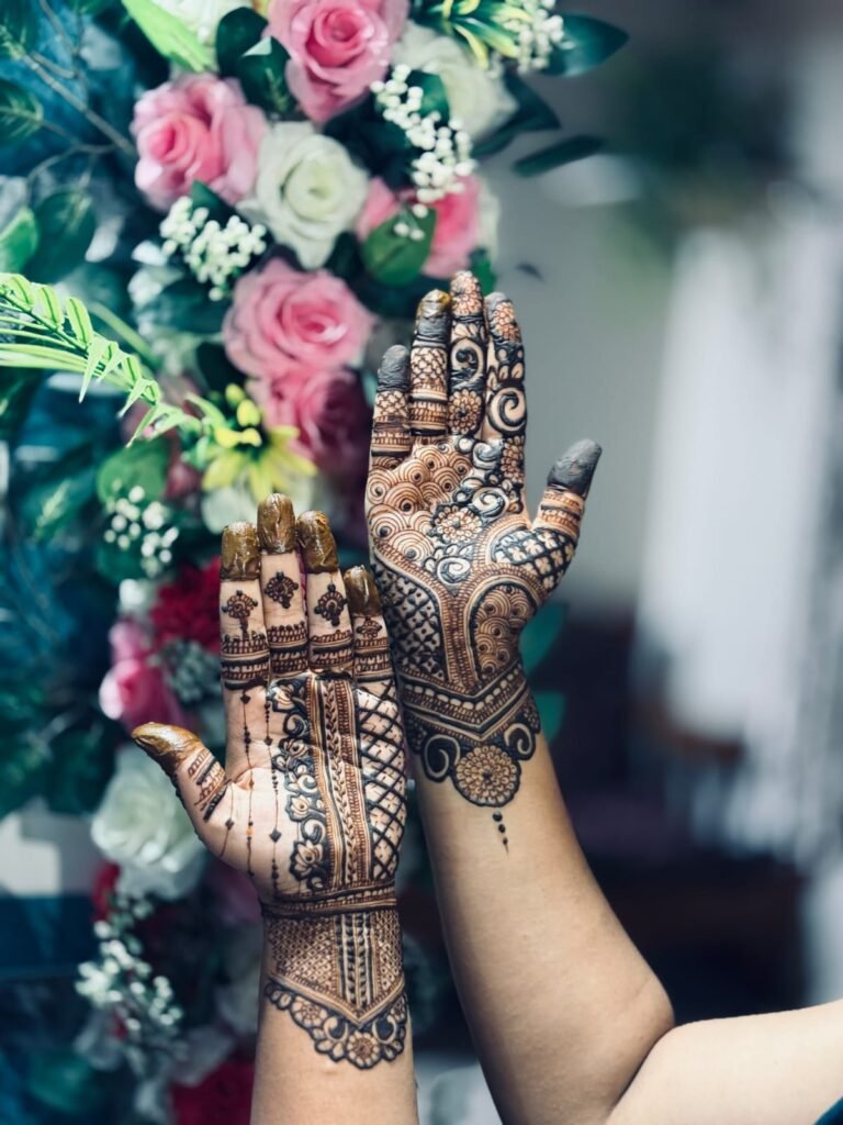 Bridal mehndi design by Ravina's Mehndi in Badlapur